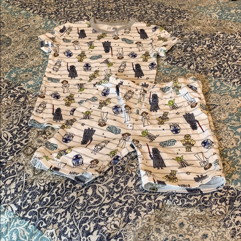 Gap girls pjs